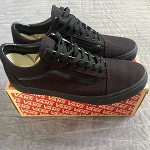 Black vans